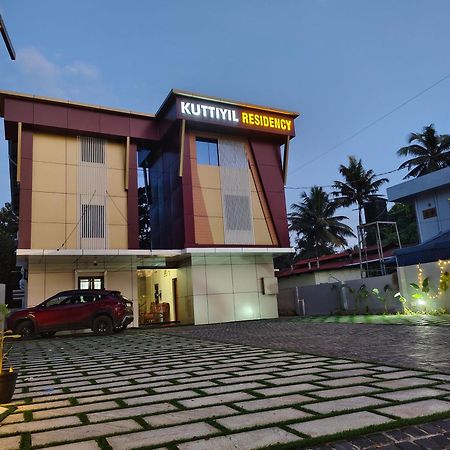Kuttiyil Residency Villa Kottārakara Екстериор снимка