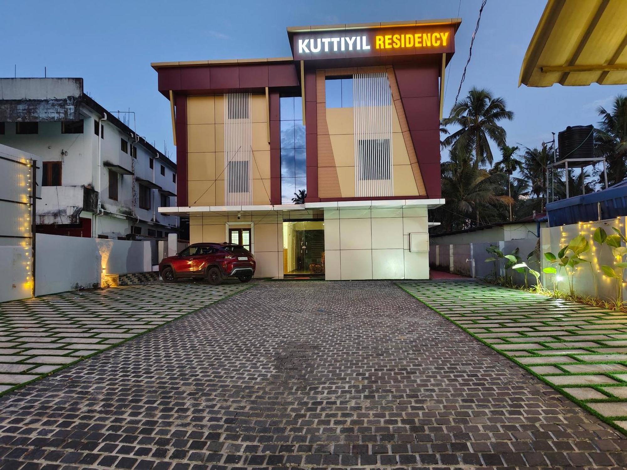Kuttiyil Residency Villa Kottārakara Екстериор снимка